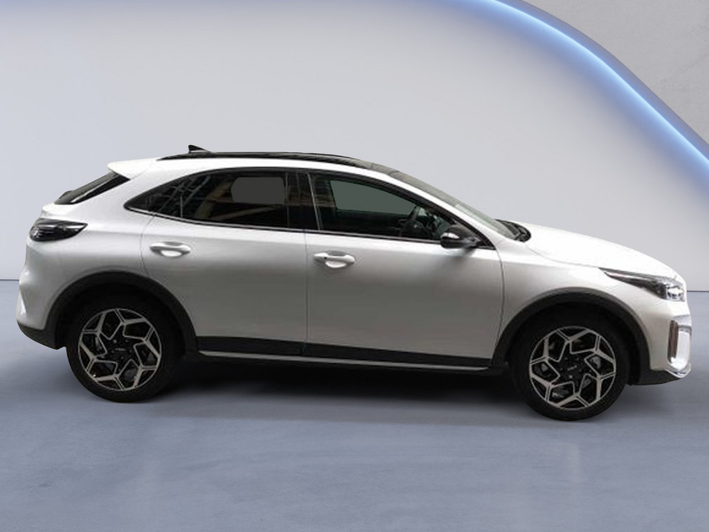 KIA XCeed Exposé-Bild 3