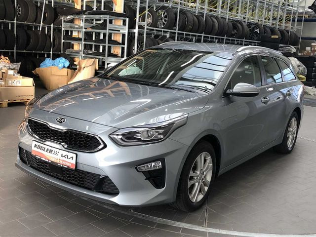 KIA Ceed SW Exposé-Bild 3