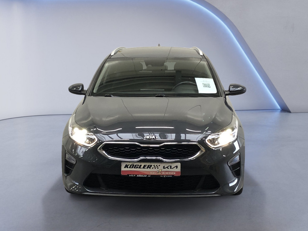 KIA Ceed SW Exposé-Bild 2