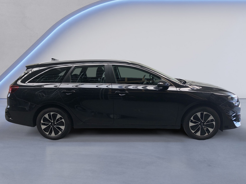 KIA Ceed SW Exposé-Bild 3